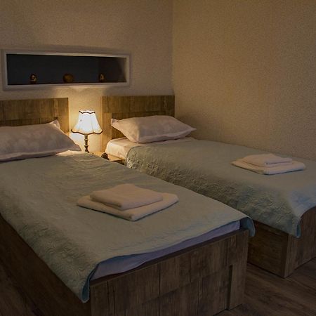 Guest House Ketrin Tbilisi Bagian luar foto