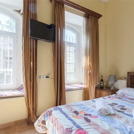 Guest House Ketrin Tbilisi Bagian luar foto