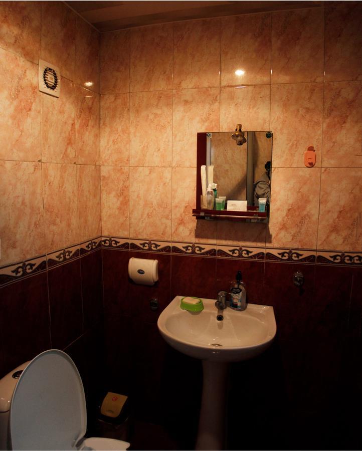 Guest House Ketrin Tbilisi Bagian luar foto